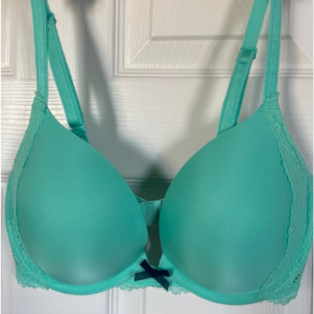 Victoria’s Secret Bra